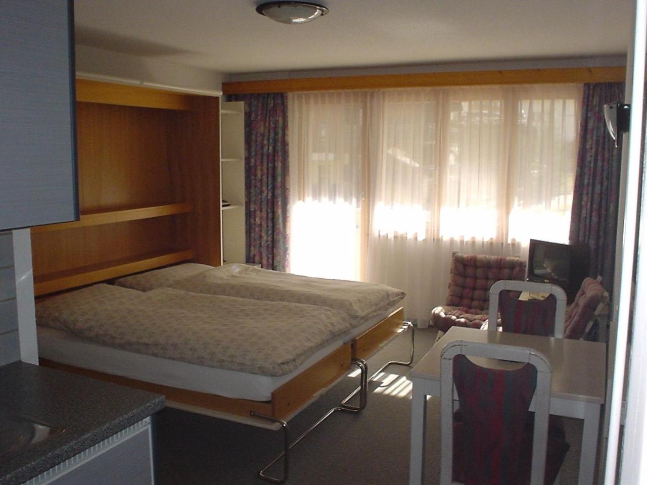 St Martin Apartments Таш Экстерьер фото