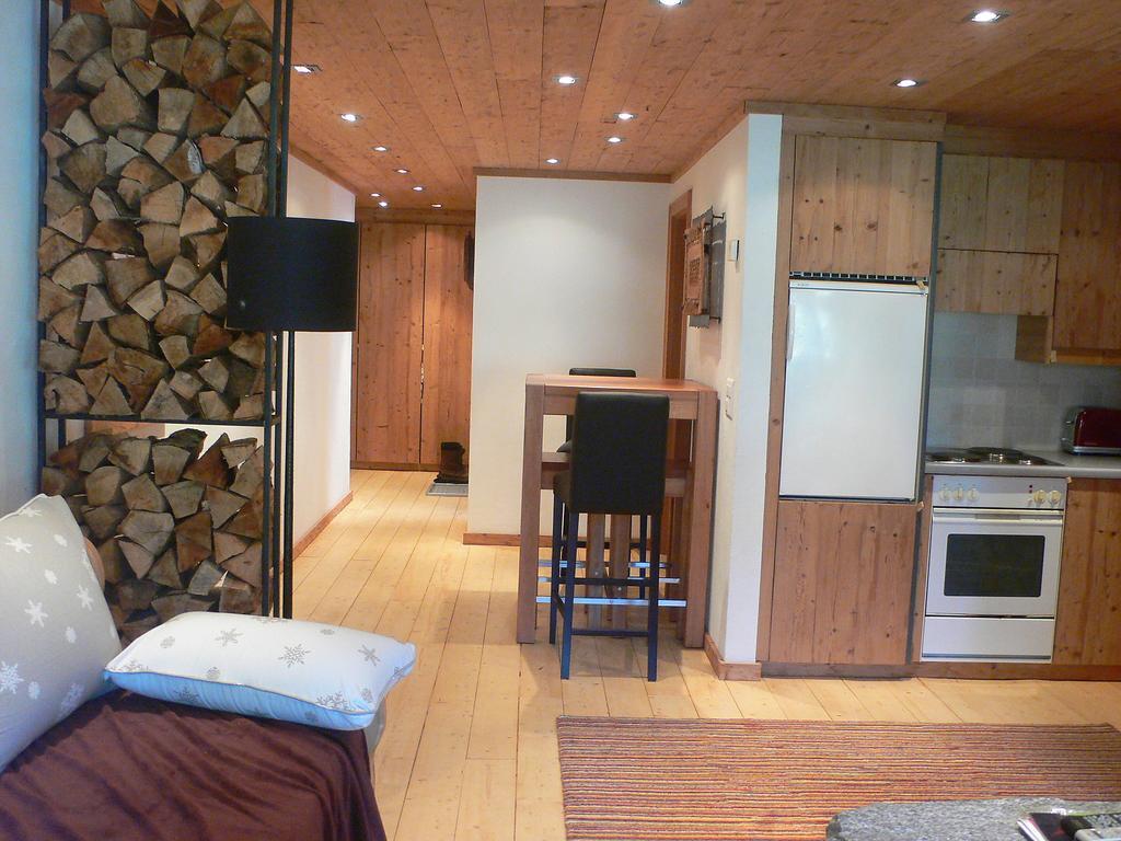 St Martin Apartments Таш Экстерьер фото