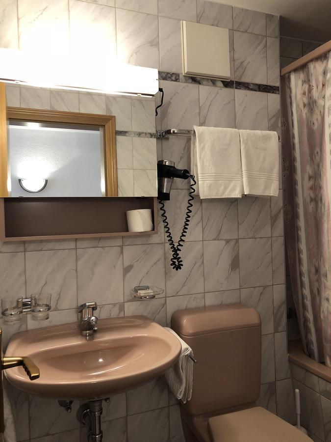 St Martin Apartments Таш Экстерьер фото