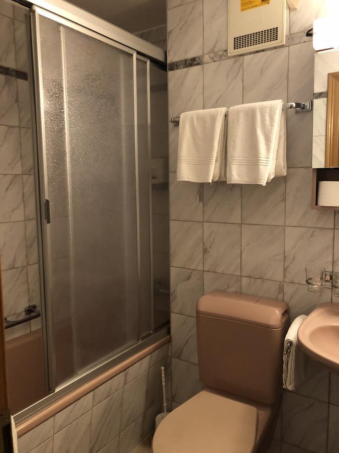 St Martin Apartments Таш Экстерьер фото